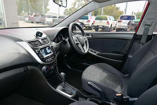 2016 Hyundai Accent Active RB3