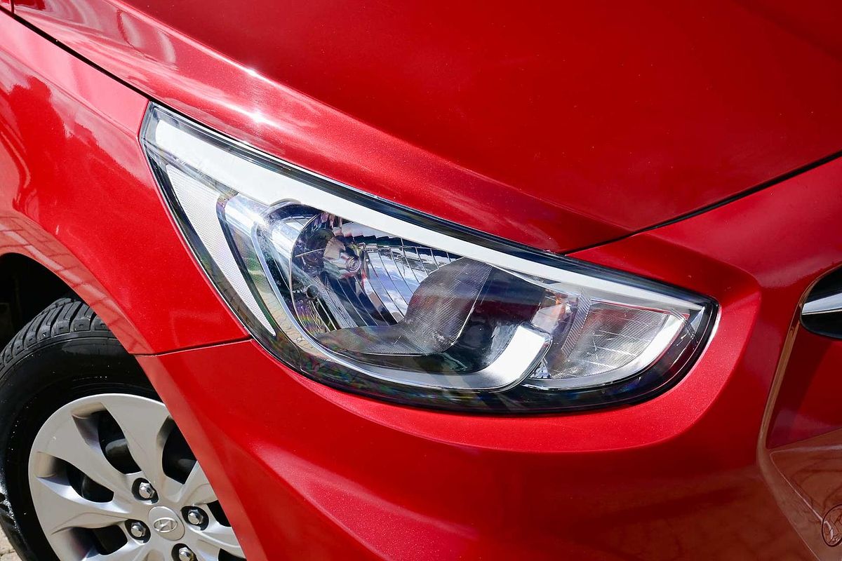 2016 Hyundai Accent Active RB3