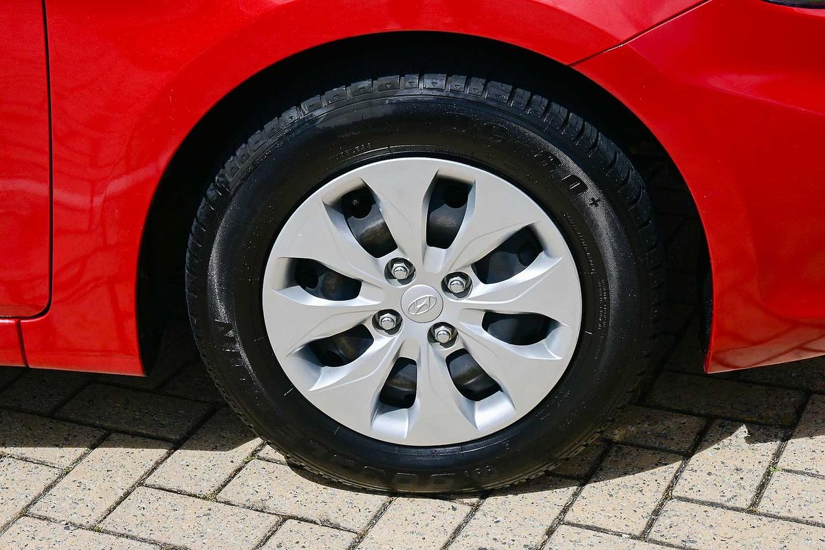 2016 Hyundai Accent Active RB3