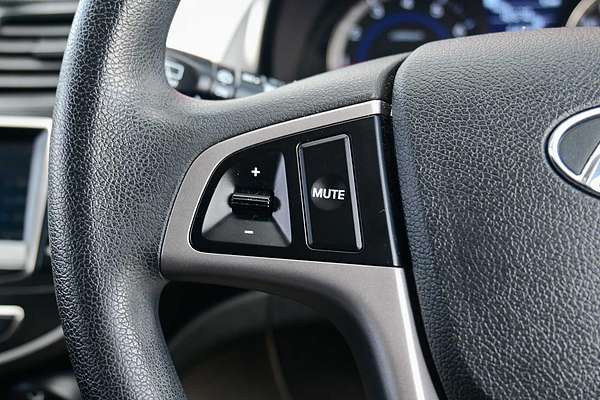 2016 Hyundai Accent Active RB3