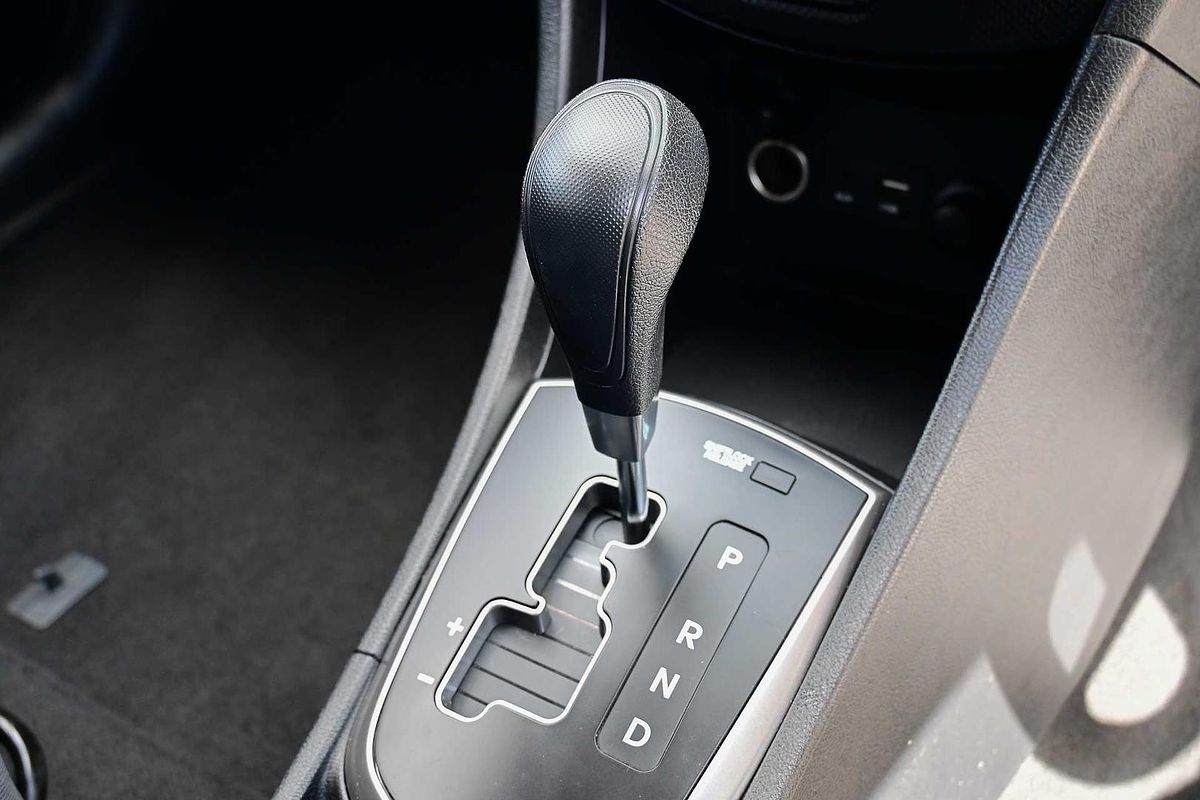 2016 Hyundai Accent Active RB3