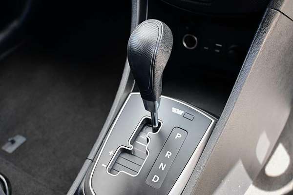 2016 Hyundai Accent Active RB3