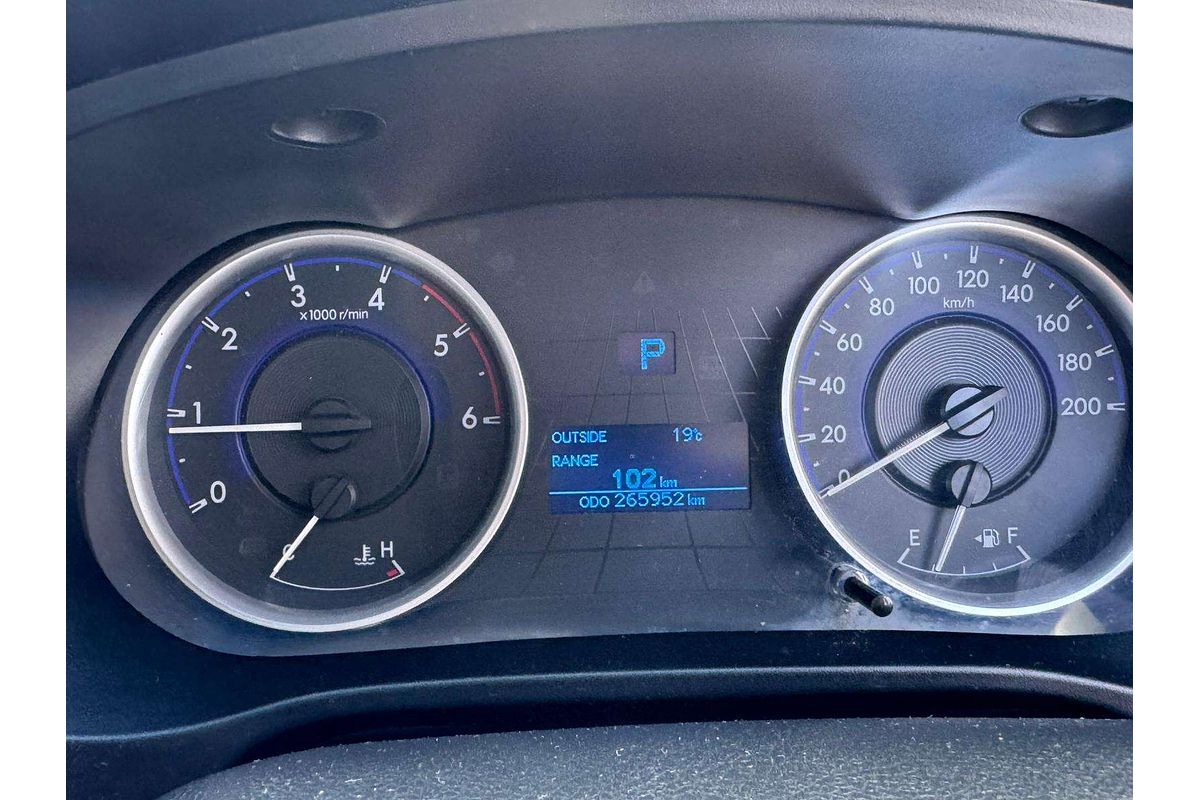 2016 Toyota Hilux SR GUN126R 4X4