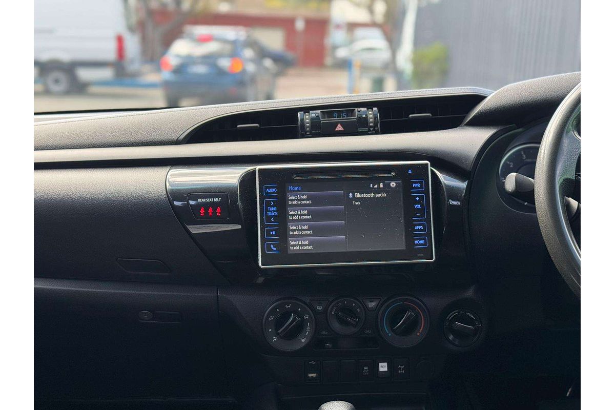 2016 Toyota Hilux SR GUN126R 4X4