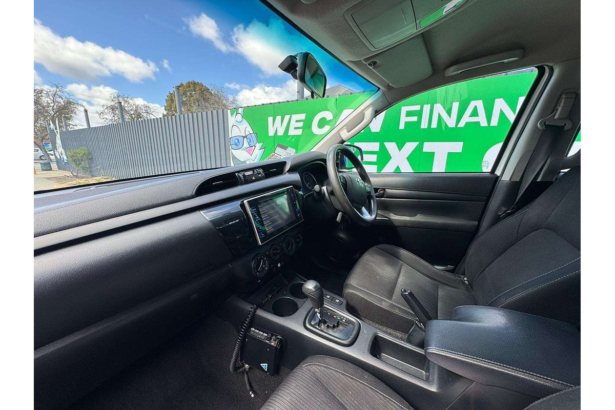 2016 Toyota Hilux SR GUN126R 4X4