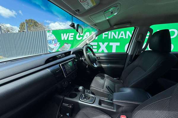 2016 Toyota Hilux SR GUN126R 4X4