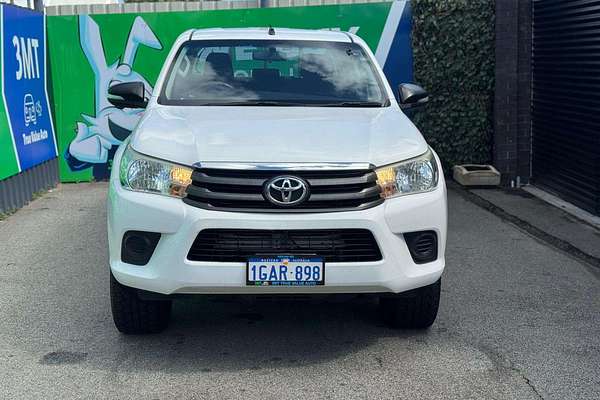 2016 Toyota Hilux SR GUN126R 4X4