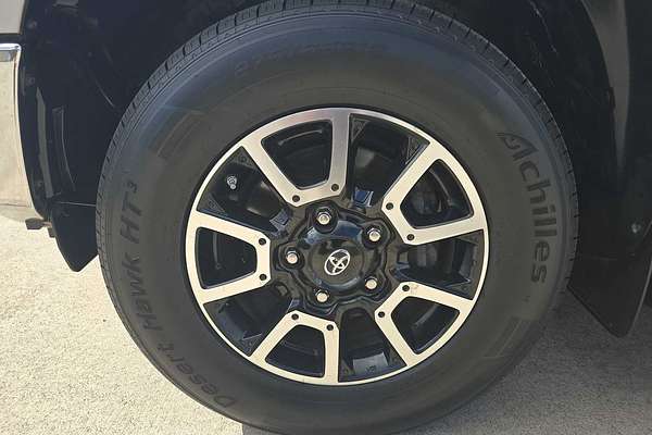 2015 Toyota Tundra SR5