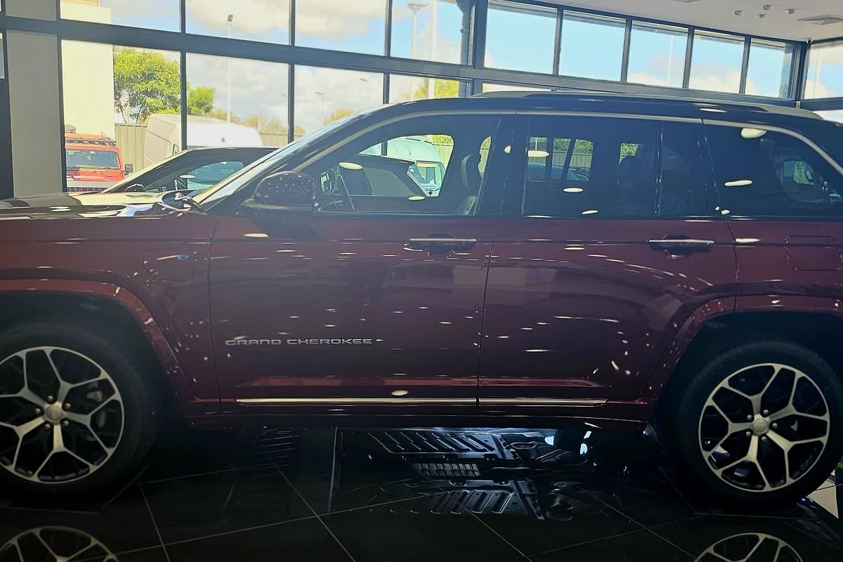 2023 Jeep Grand Cherokee Summit Reserve 4xe WL