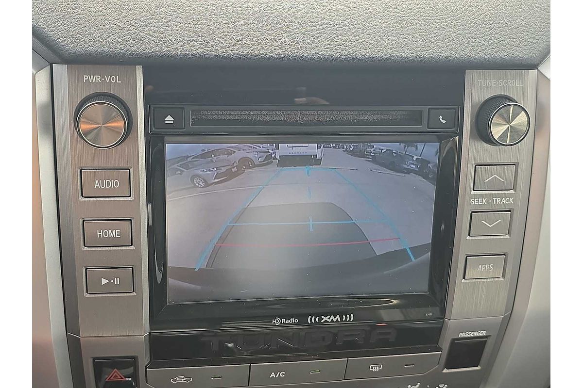 2015 Toyota Tundra SR5