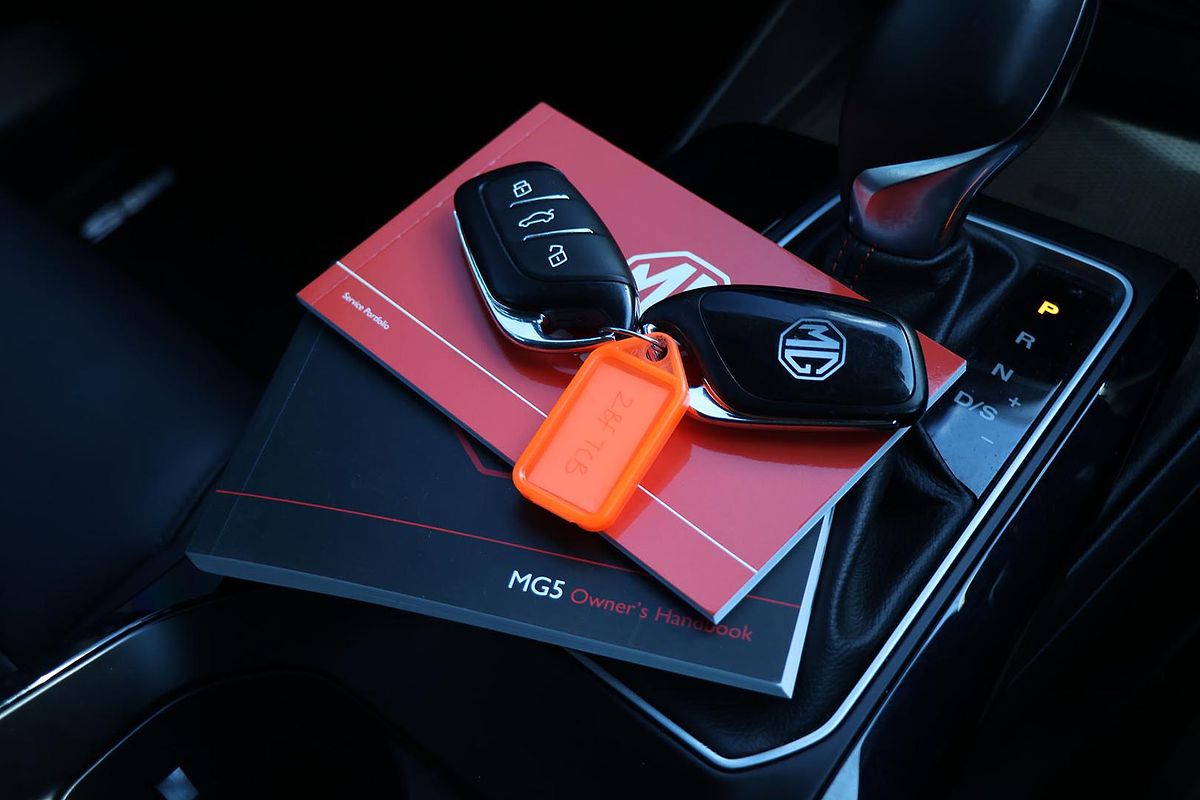 2024 MG MG5 Vibe