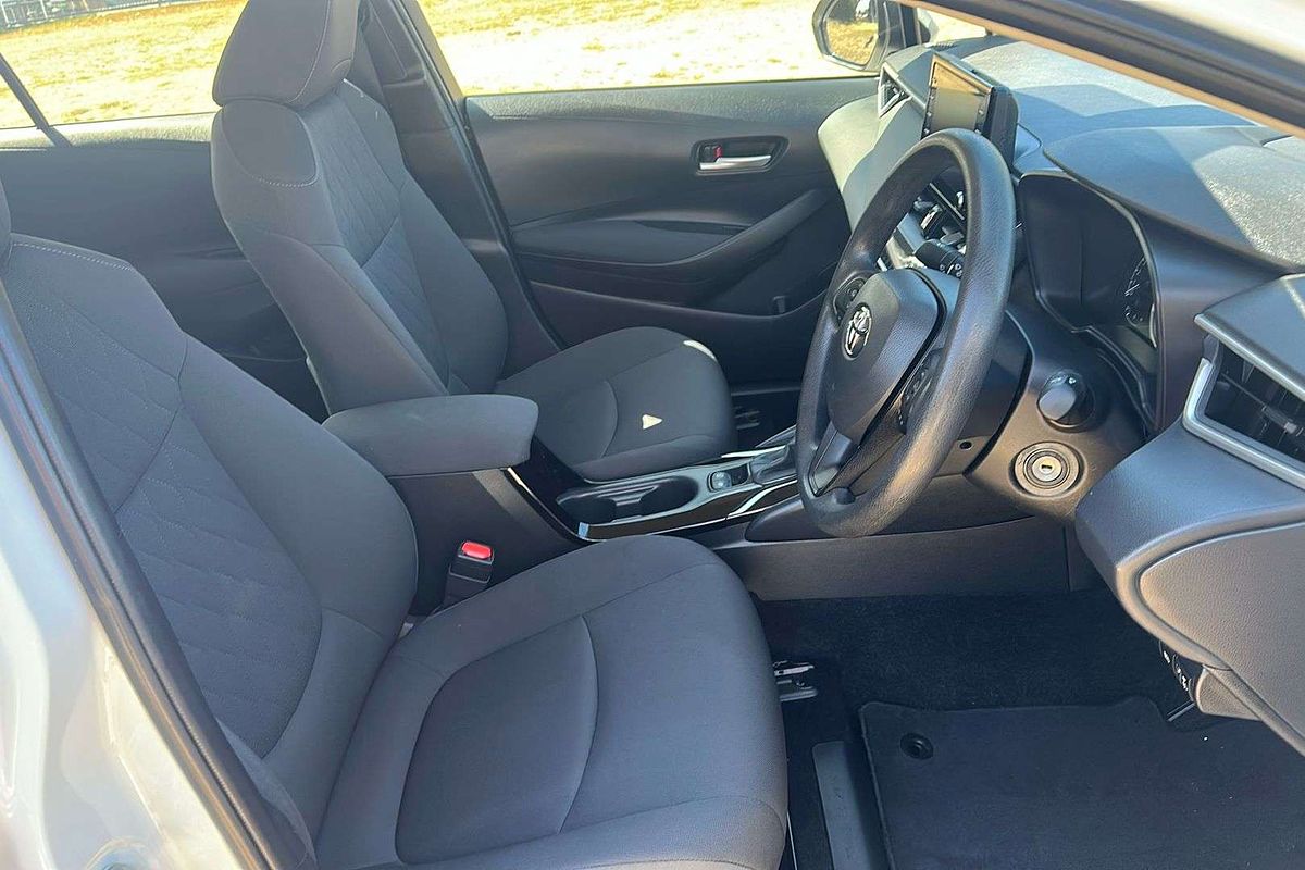 2021 Toyota Corolla Ascent Sport MZEA12R