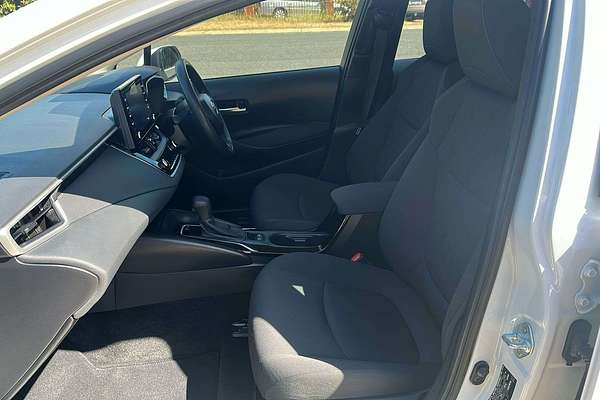 2021 Toyota Corolla Ascent Sport MZEA12R