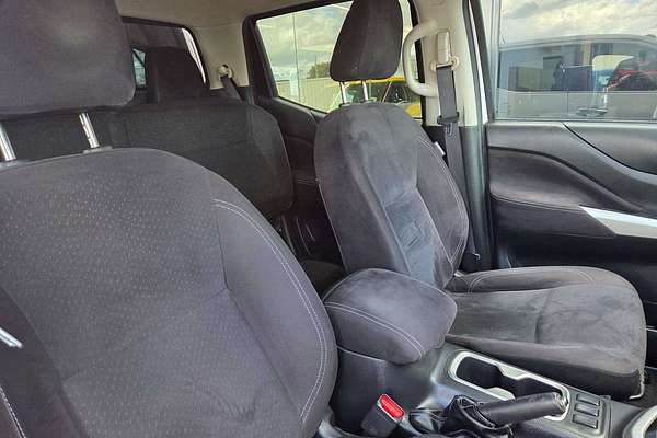 2017 Nissan Navara ST D23 Series 2 4X4