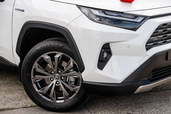 2024 Toyota RAV4 GXL AXAH52R