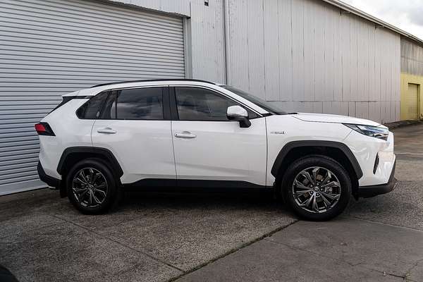 2024 Toyota RAV4 GXL AXAH52R