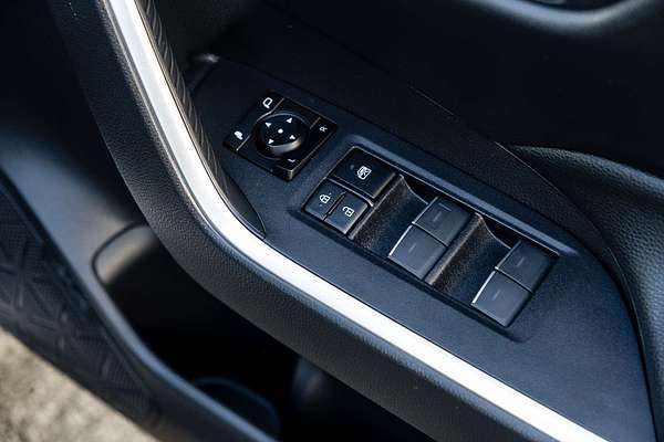 2024 Toyota RAV4 GXL AXAH52R