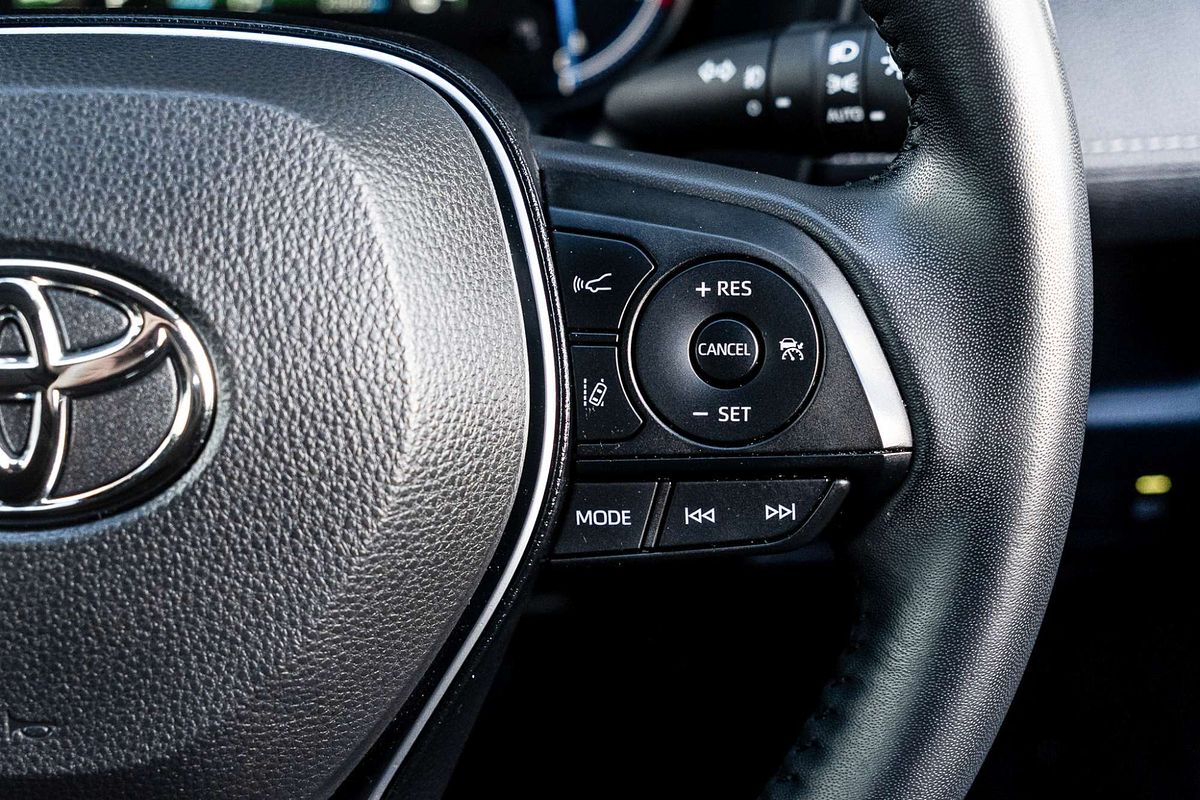 2024 Toyota RAV4 GXL AXAH52R