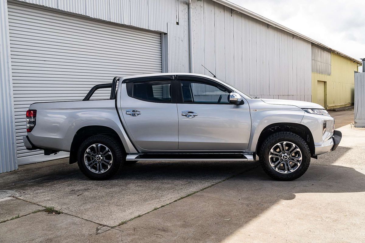2020 Mitsubishi Triton GLX-R MR 4X4
