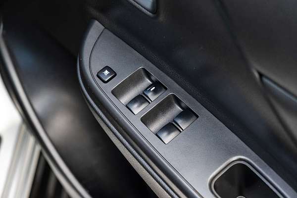 2020 Mitsubishi Triton GLX-R MR 4X4