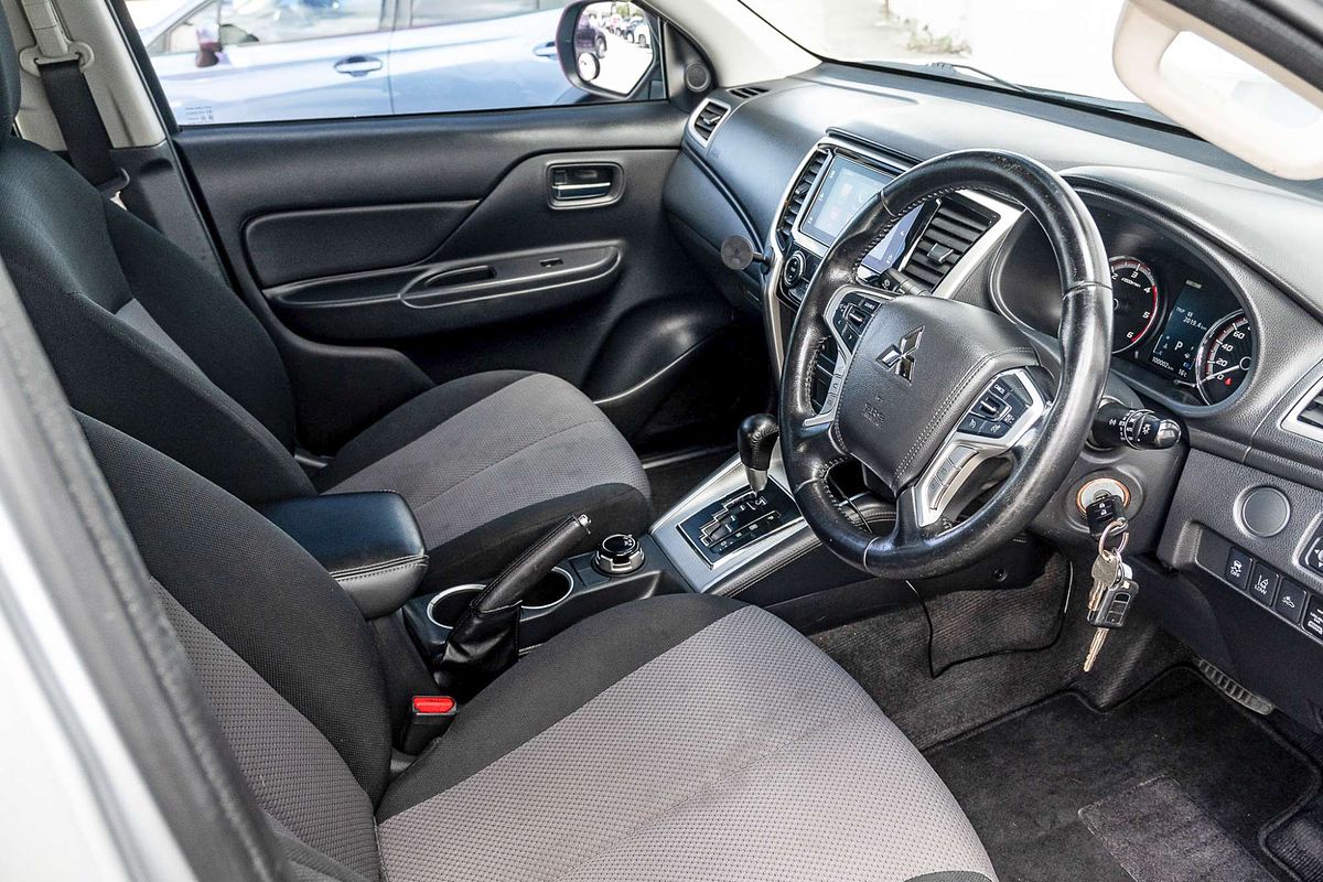 2020 Mitsubishi Triton GLX-R MR 4X4