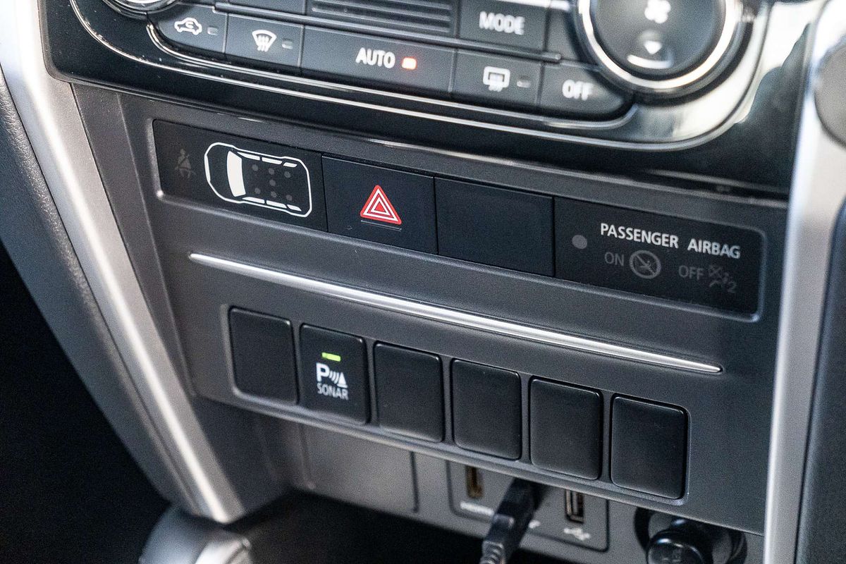 2020 Mitsubishi Triton GLX-R MR 4X4