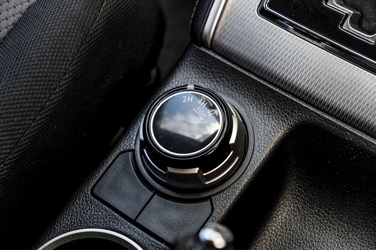 2020 Mitsubishi Triton GLX-R MR 4X4