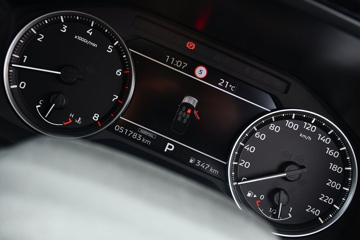 2024 Mitsubishi Outlander LS ZM