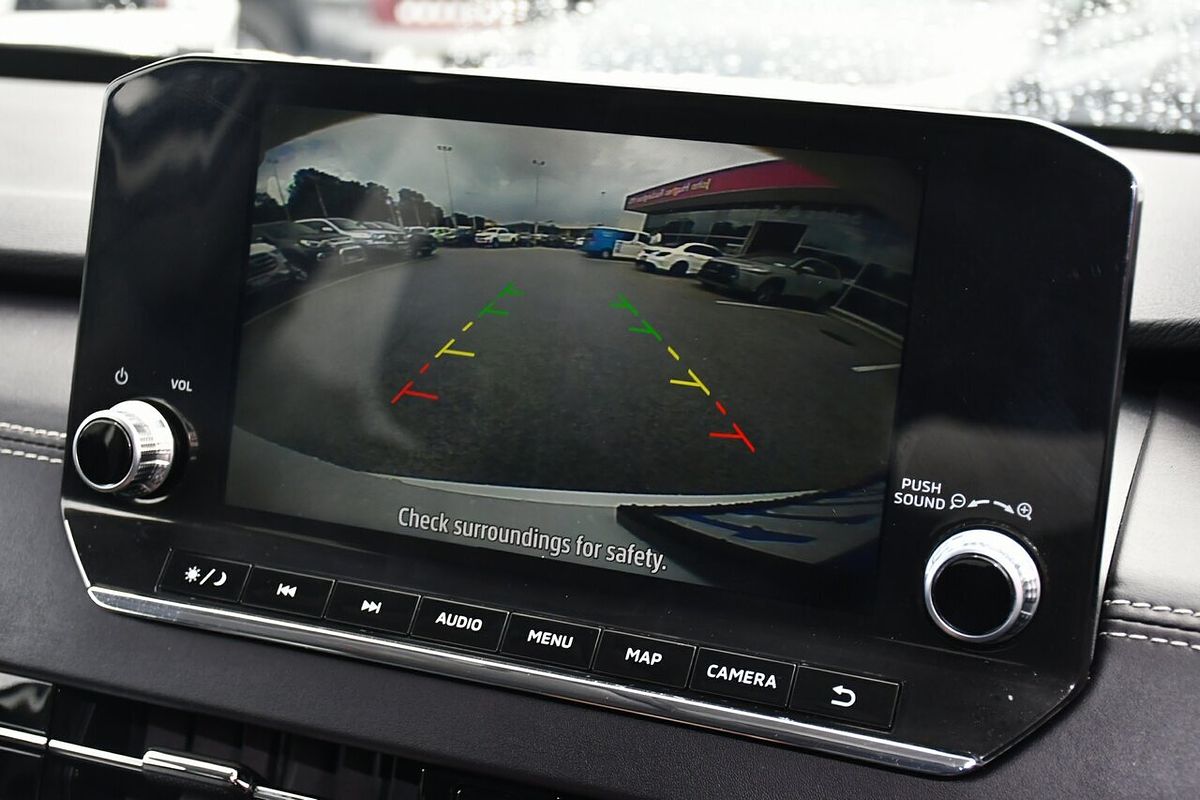 2024 Mitsubishi Outlander LS ZM