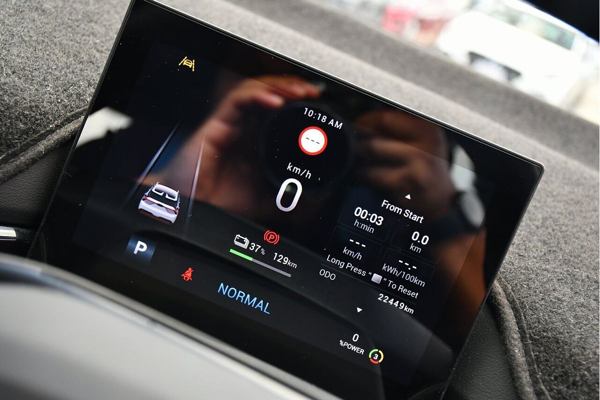 2024 MG MG4 Excite 64 MEH32