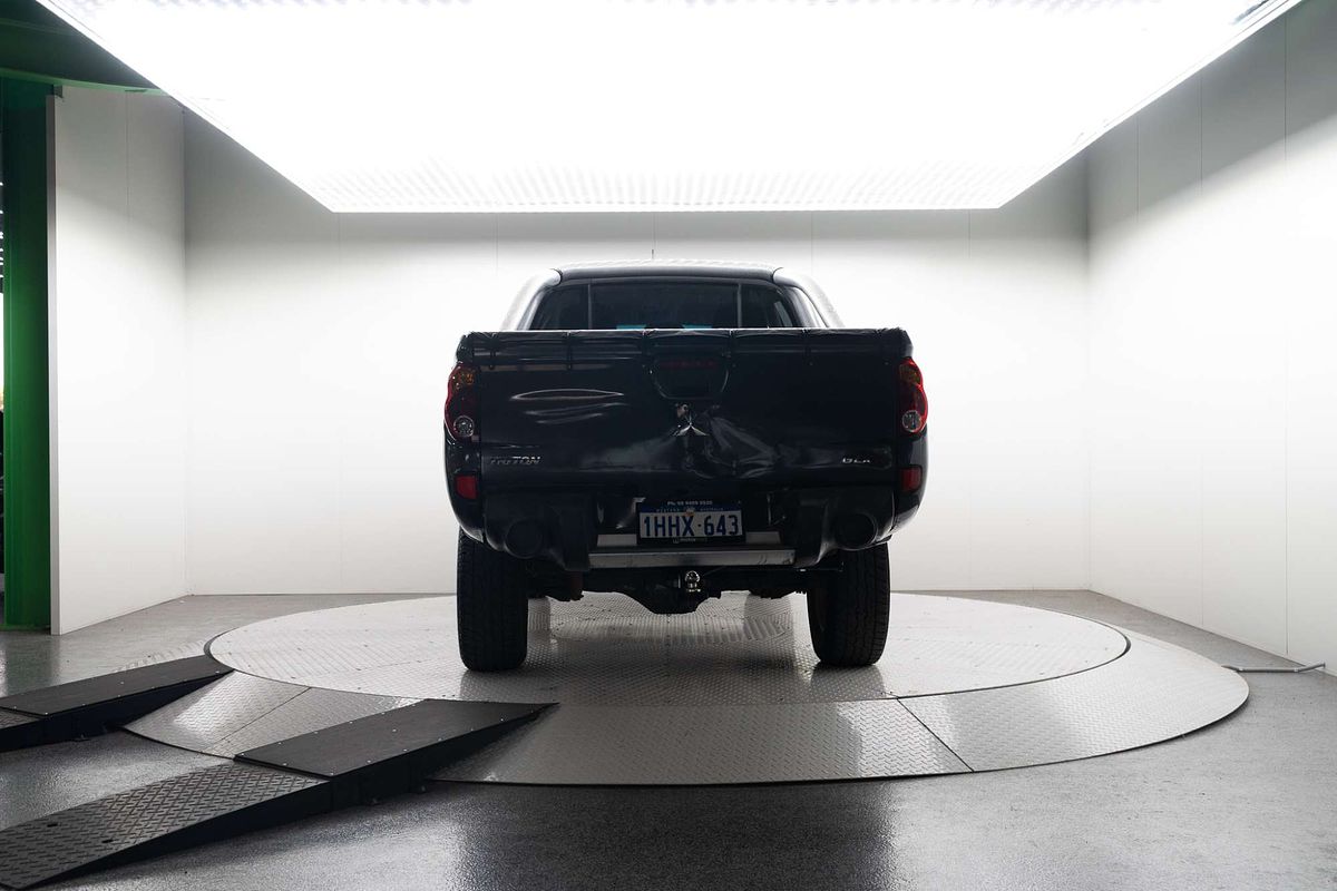 2014 Mitsubishi Triton GLX-R MN 4X4