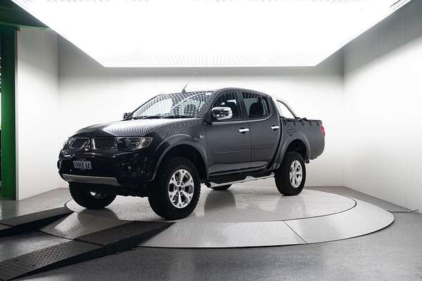 2014 Mitsubishi Triton GLX-R MN 4X4