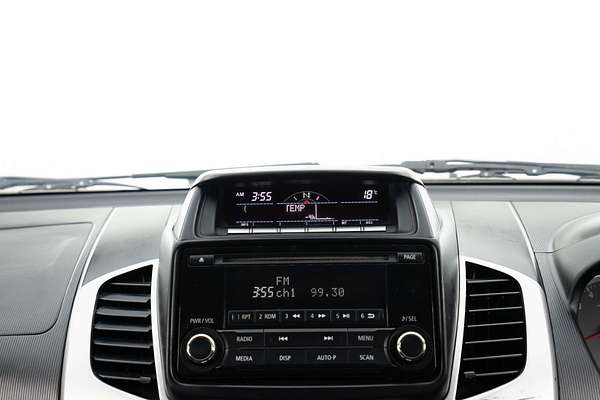 2014 Mitsubishi Triton GLX-R MN 4X4