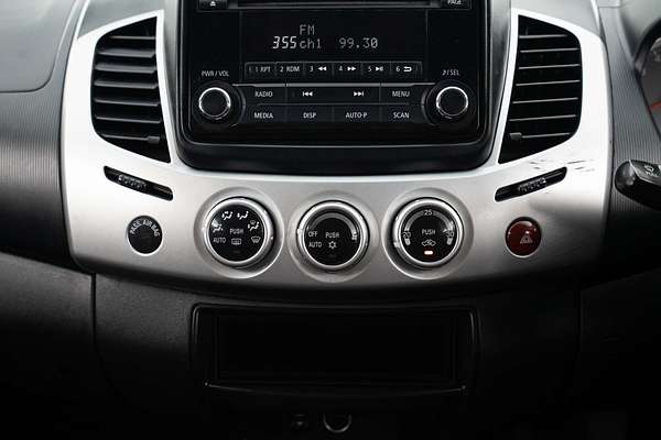 2014 Mitsubishi Triton GLX-R MN 4X4