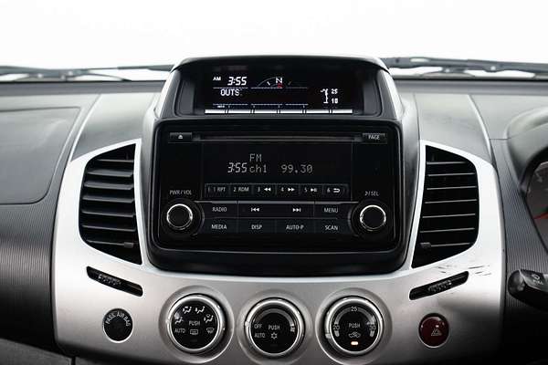 2014 Mitsubishi Triton GLX-R MN 4X4