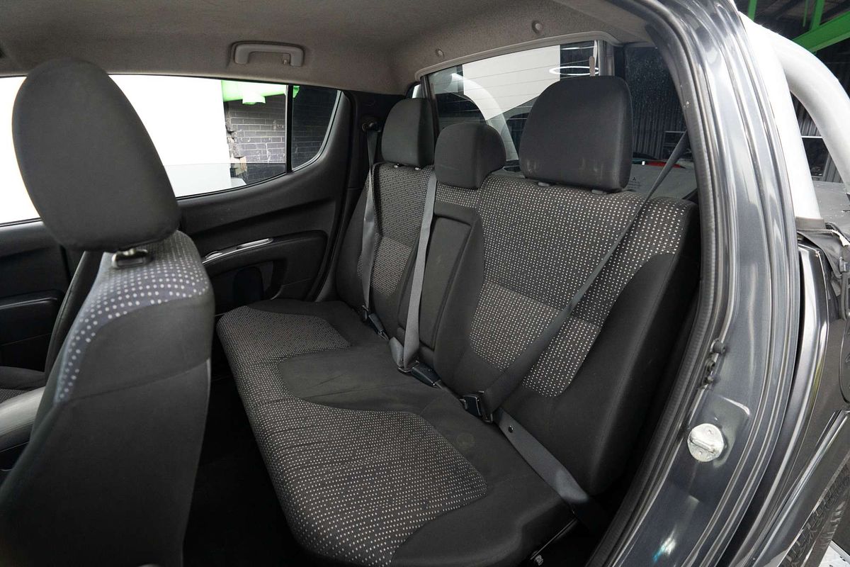 2014 Mitsubishi Triton GLX-R MN 4X4