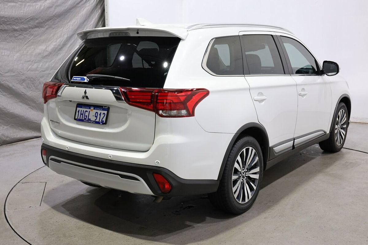 2020 Mitsubishi Outlander LS ZL