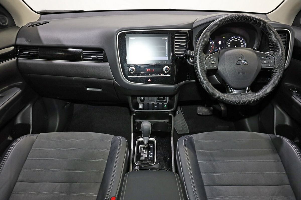 2020 Mitsubishi Outlander LS ZL