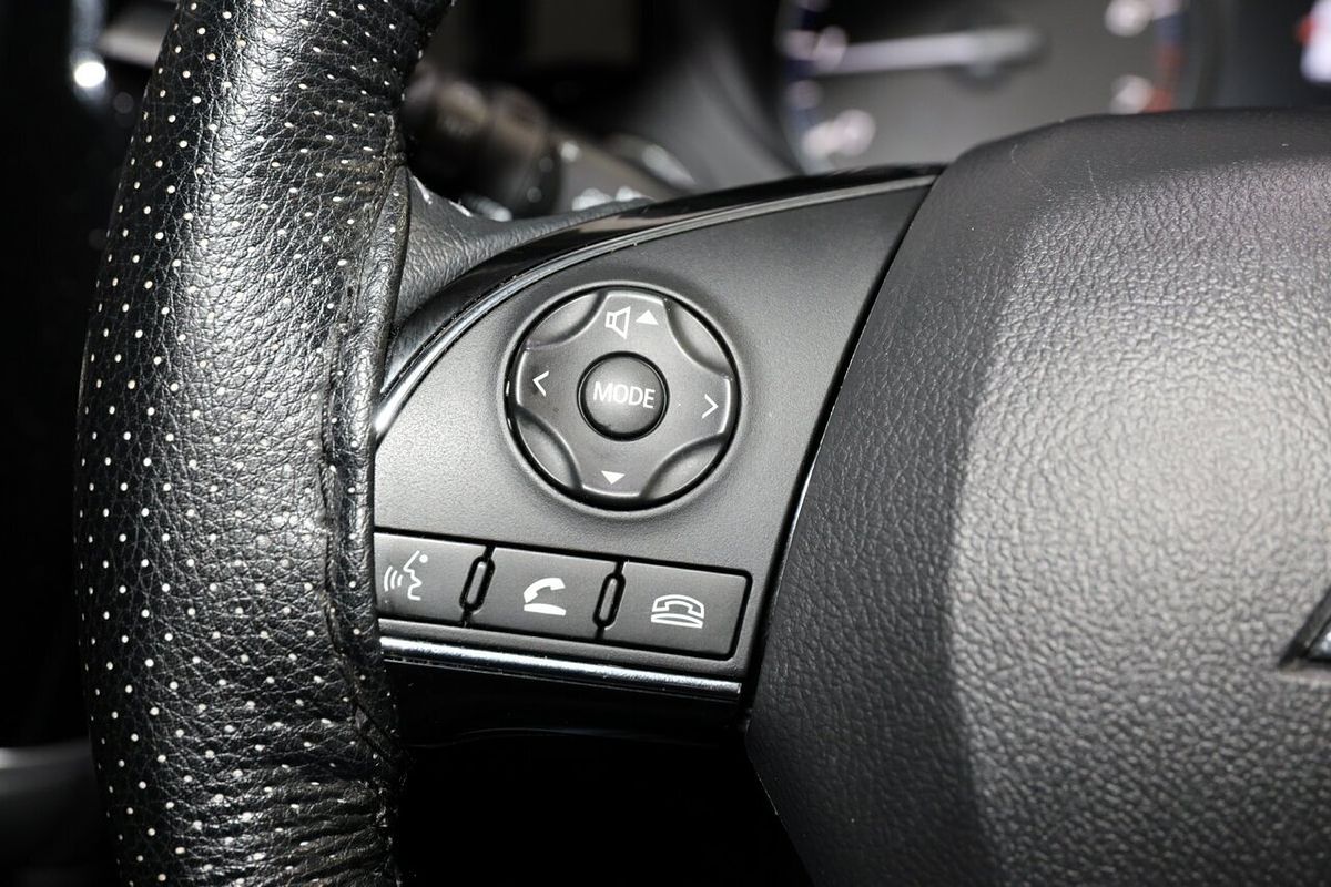 2020 Mitsubishi Outlander LS ZL