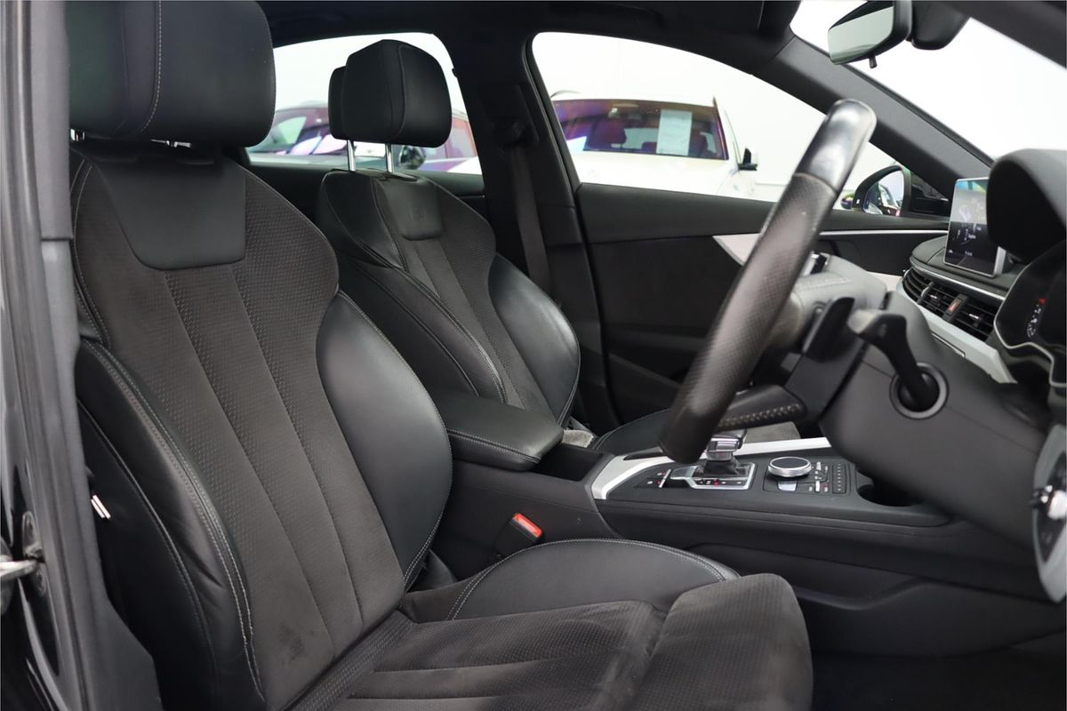 2016 Audi A4 sport B9