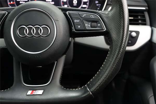 2016 Audi A4 sport B9