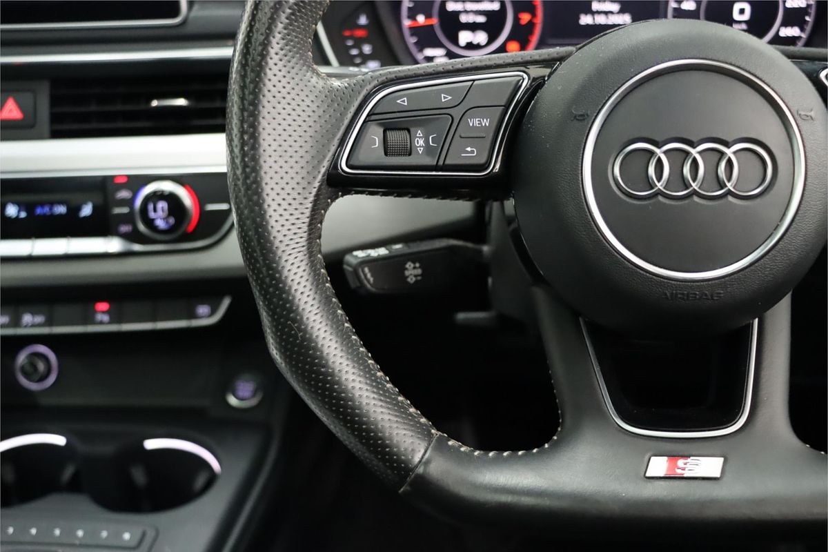 2016 Audi A4 sport B9