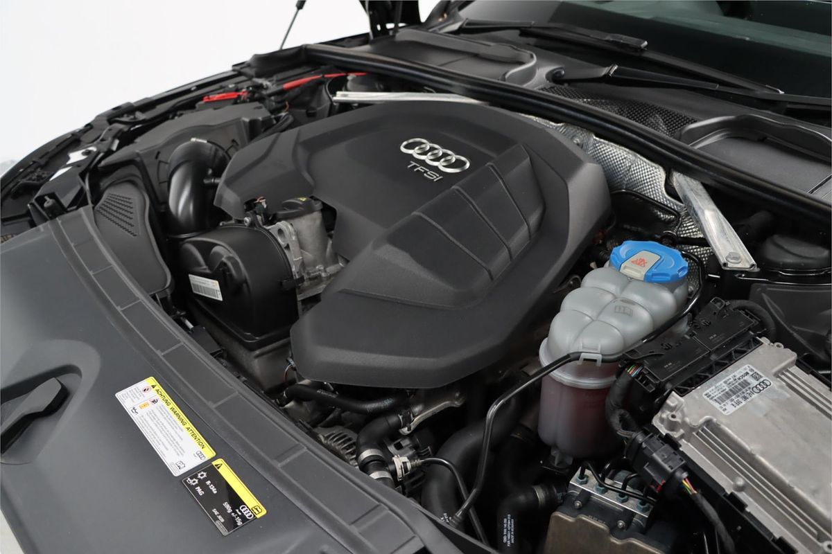 2016 Audi A4 sport B9