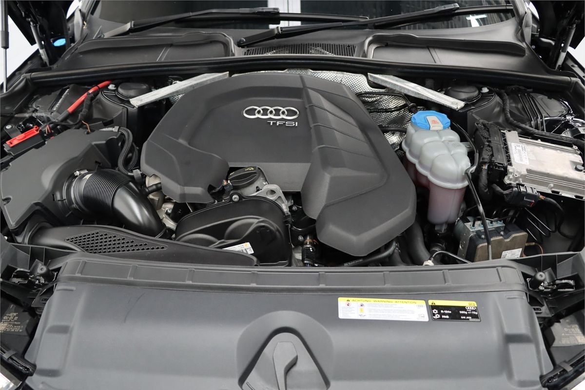 2016 Audi A4 sport B9