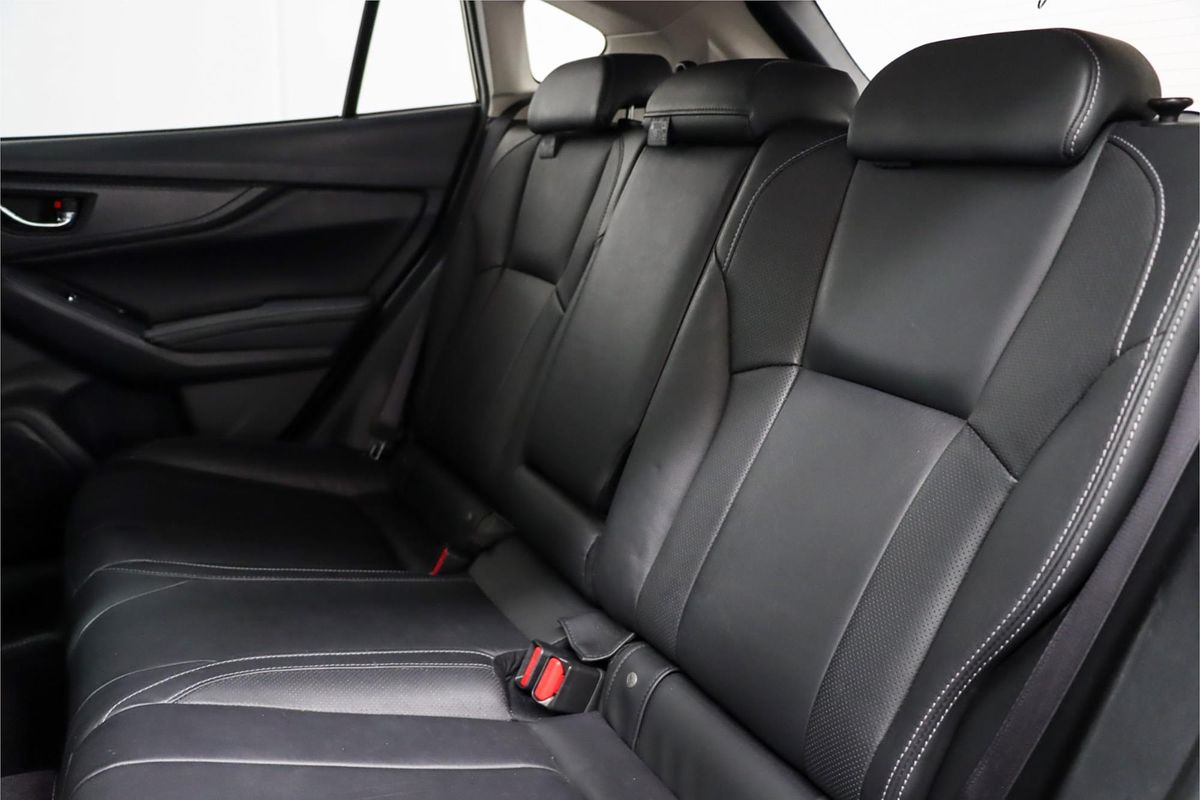 2017 Subaru Impreza 2.0i-S G5