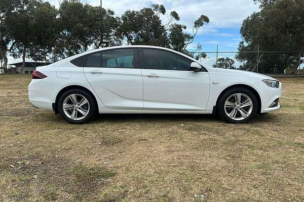 2018 Holden Commodore LT ZB
