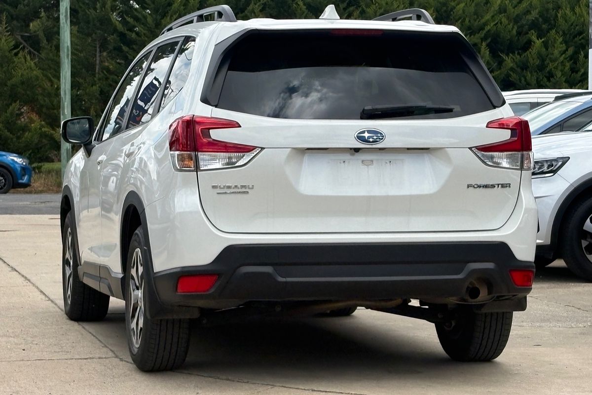 2023 Subaru Forester 2.5i-L S5