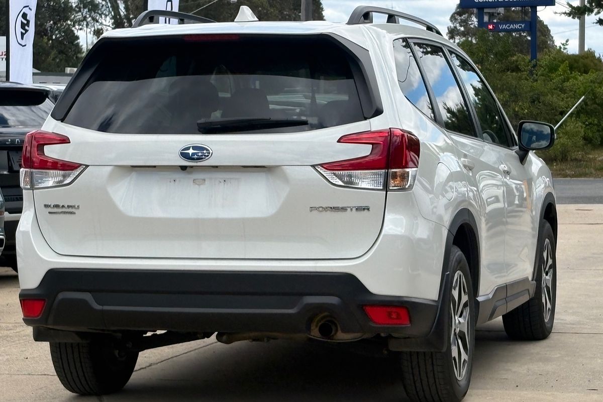 2023 Subaru Forester 2.5i-L S5