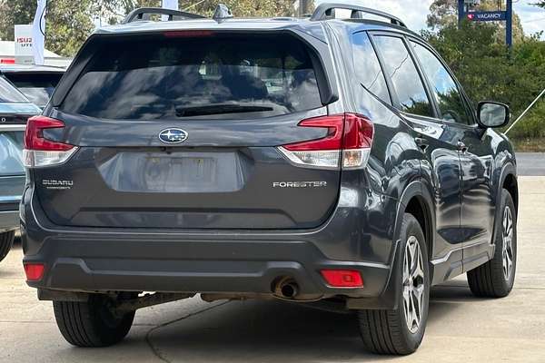 2023 Subaru Forester 2.5i-L S5