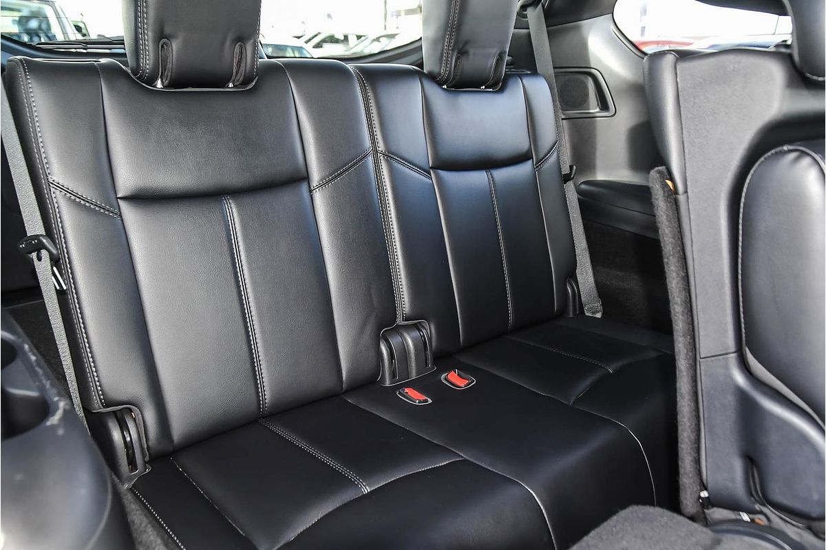 2019 Nissan Pathfinder ST-L R52 Series III